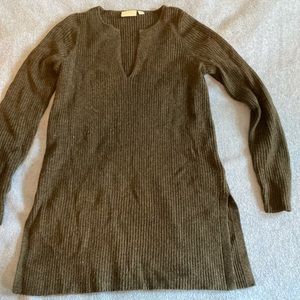 Anthropologie grey rib knit tunic sweater